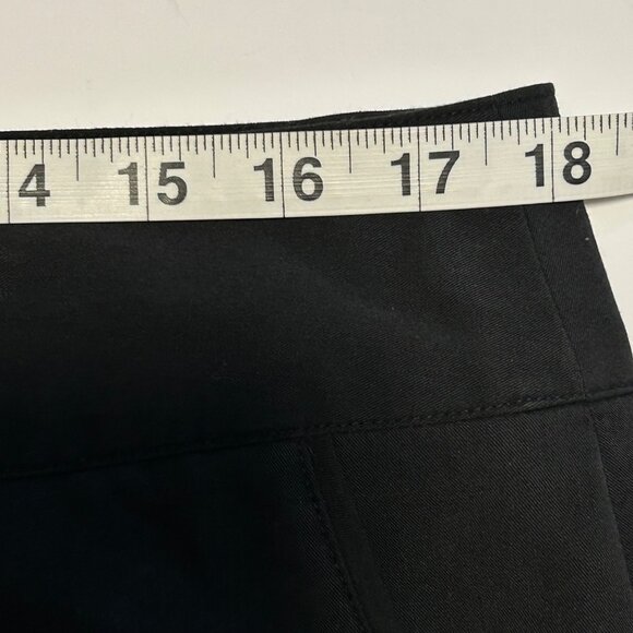 Women's Larry Levine Stretch Size 14 Black Capri Pant - Picture 8 of 13